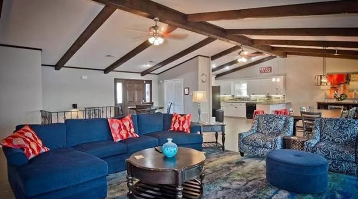 Photo of Livingroom in Lake Hamilton