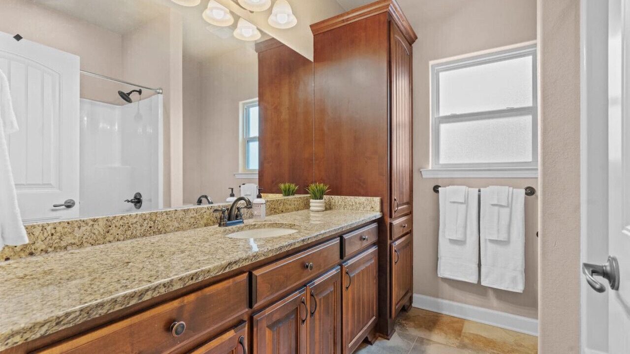 Photo of Bathroom in Hot Springs Village