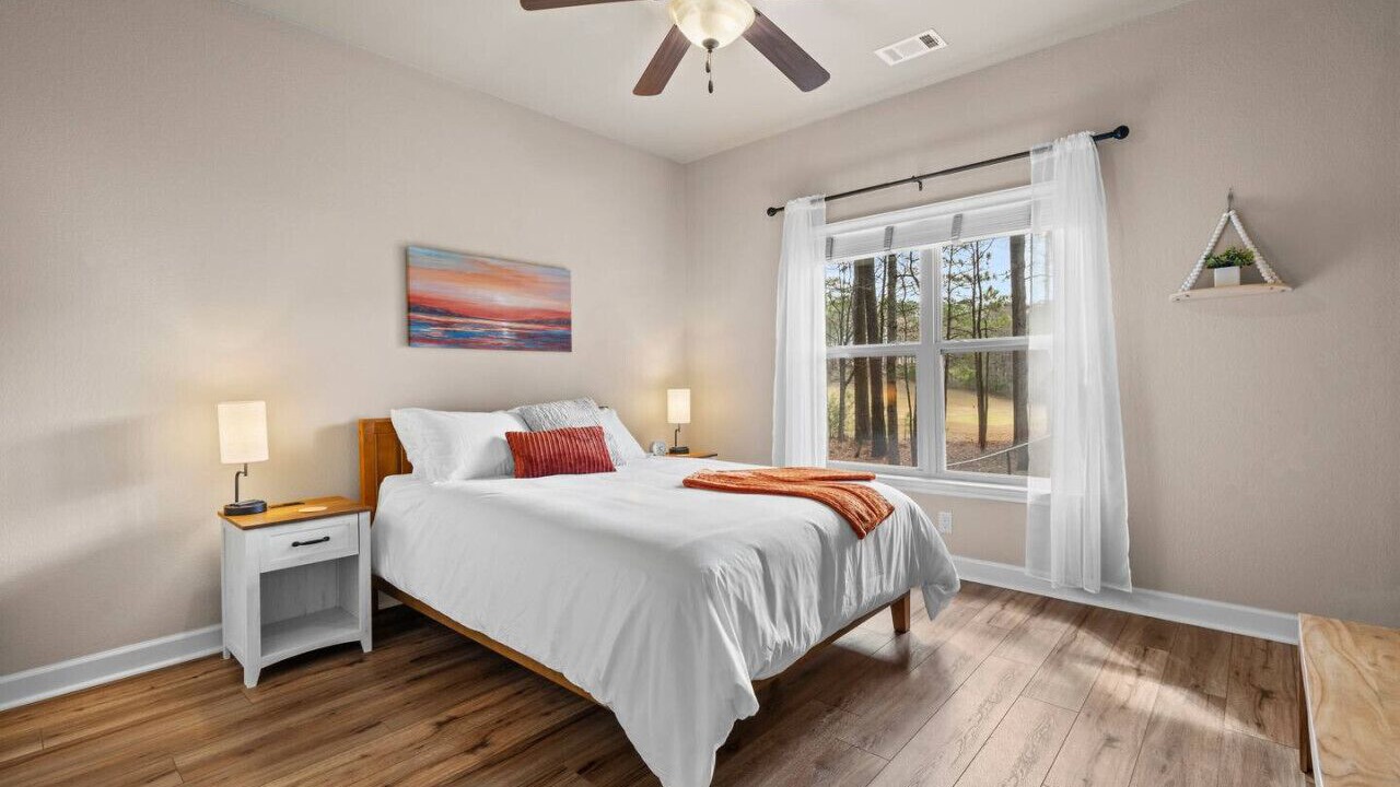 Photo of Bedroom in Hot Springs Village