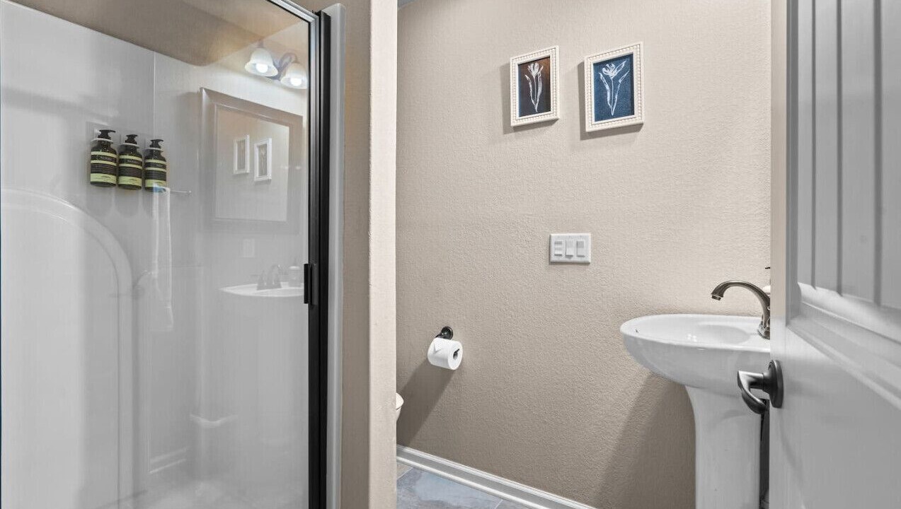 Photo of Bathroom in Hot Springs Village
