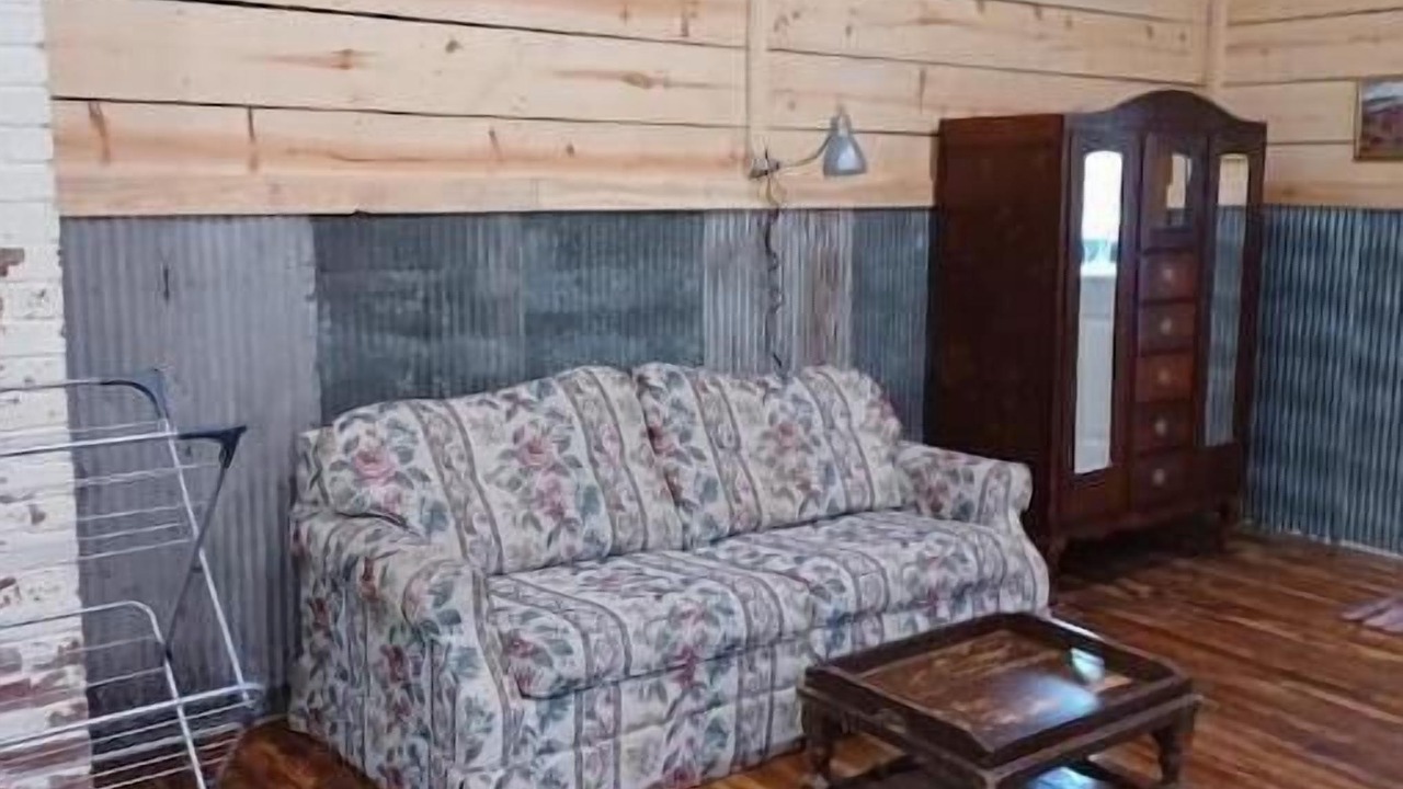 Photo of Livingroom in Marshall