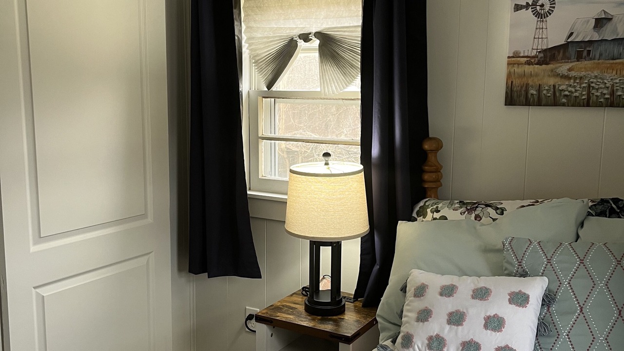 Photo of Bedroom in Dickson