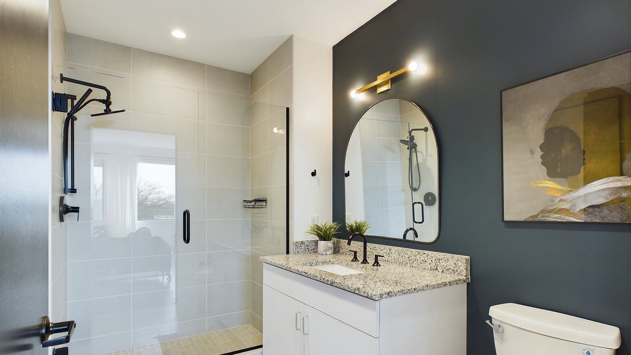 Photo of Bathroom in Historic Waverly