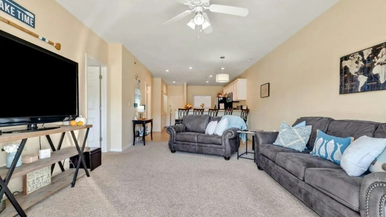 Photo of Livingroom in Camdenton