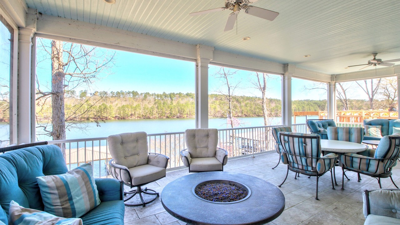 Photo of Patio Balcony in Hot Springs