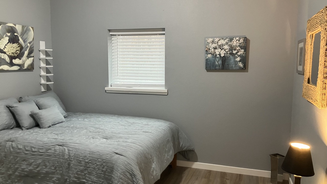 Photo of Bedroom in Maysville
