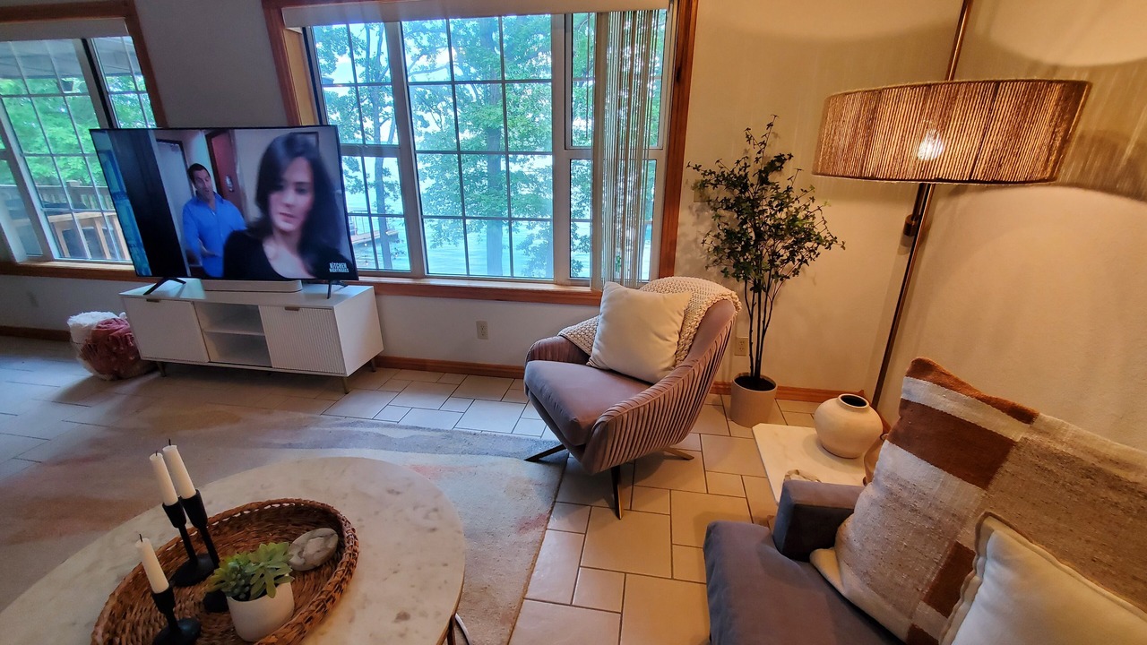Photo of Livingroom in Lost Bridge Village