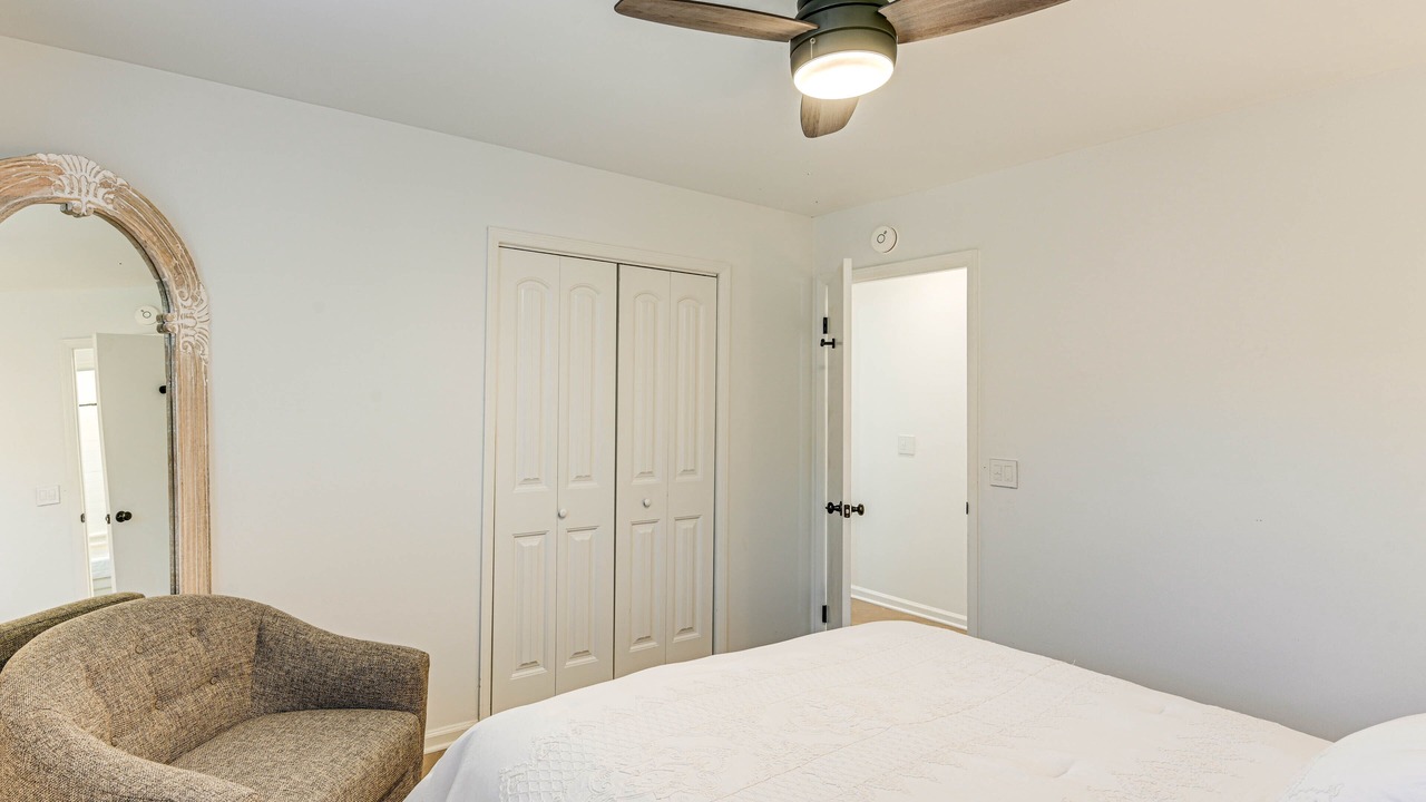 Photo of Bedroom in Tulip Grove
