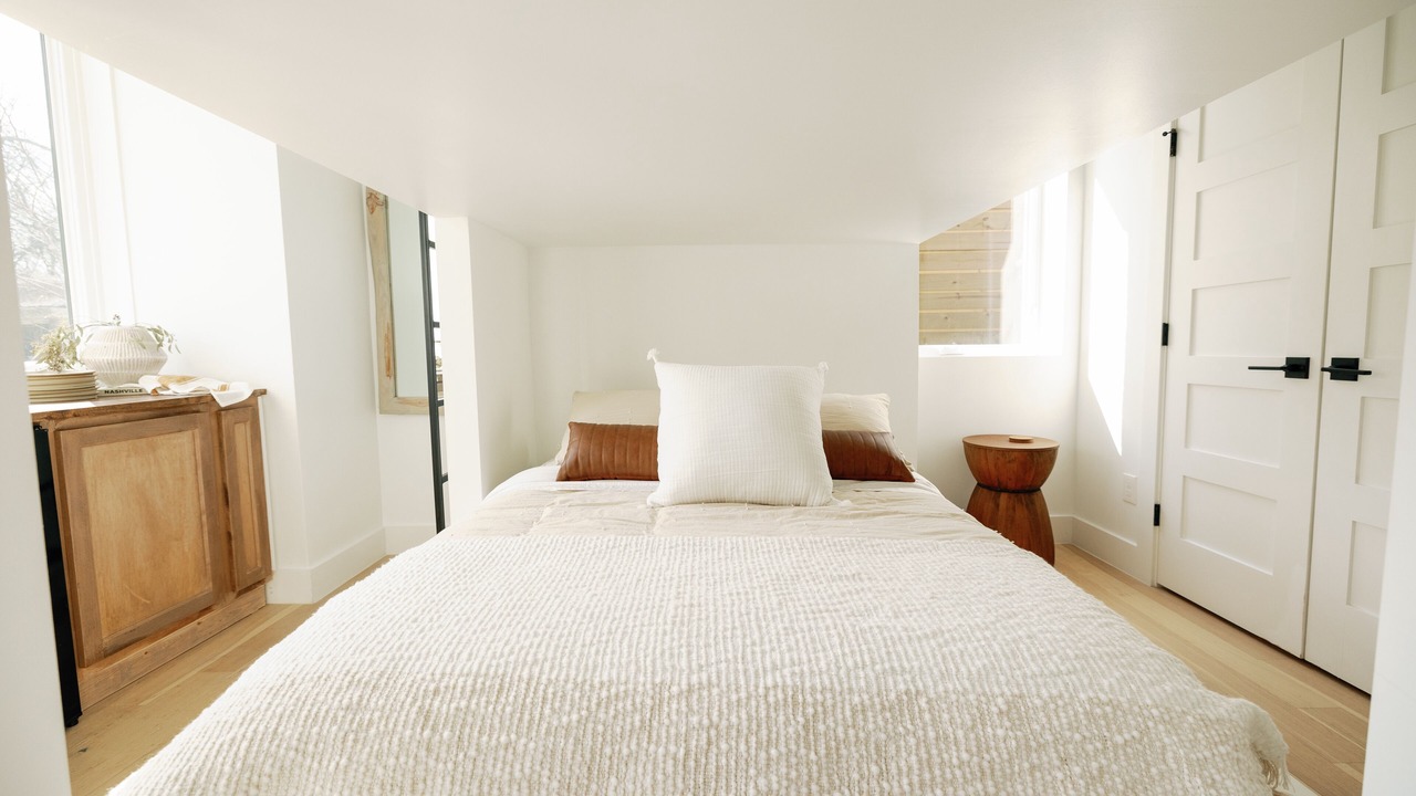Photo of Bedroom in Cleveland Park
