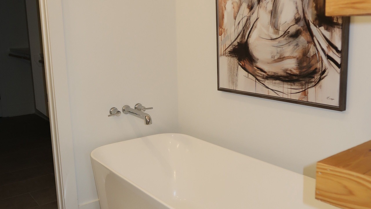 Photo of Bathroom in Highlands - Perkins