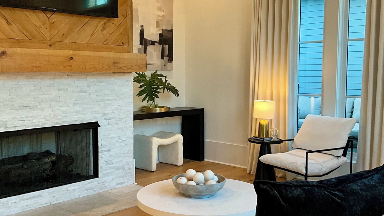 Photo of Livingroom in Highlands - Perkins