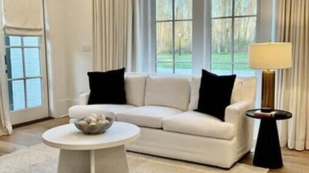 Photo of Livingroom in Highlands - Perkins