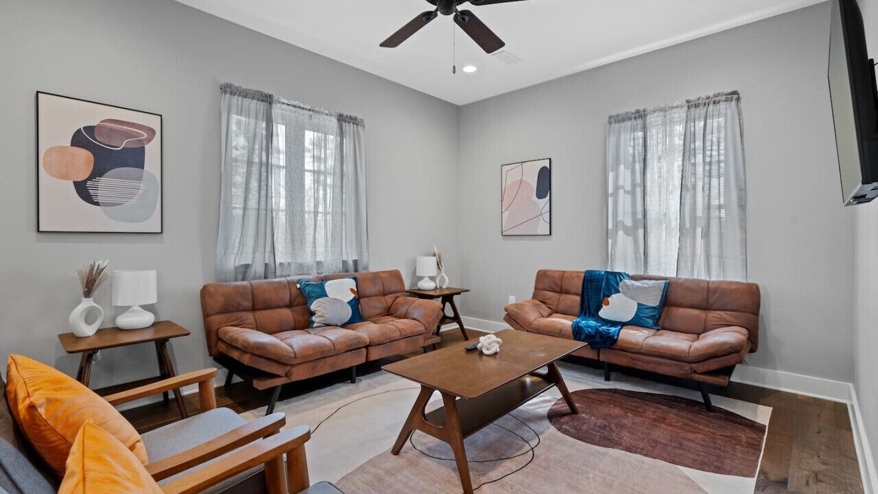 Photo of Livingroom in Hillcrest