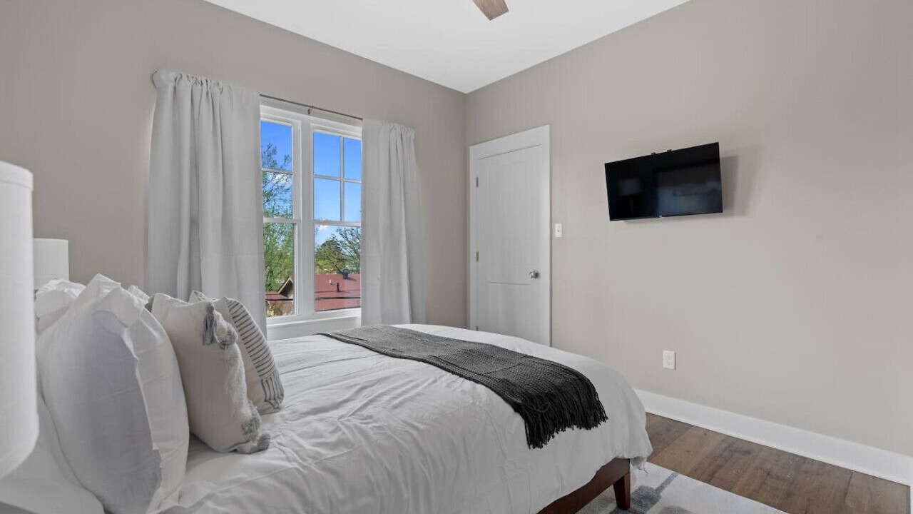 Photo of Bedroom in Hillcrest