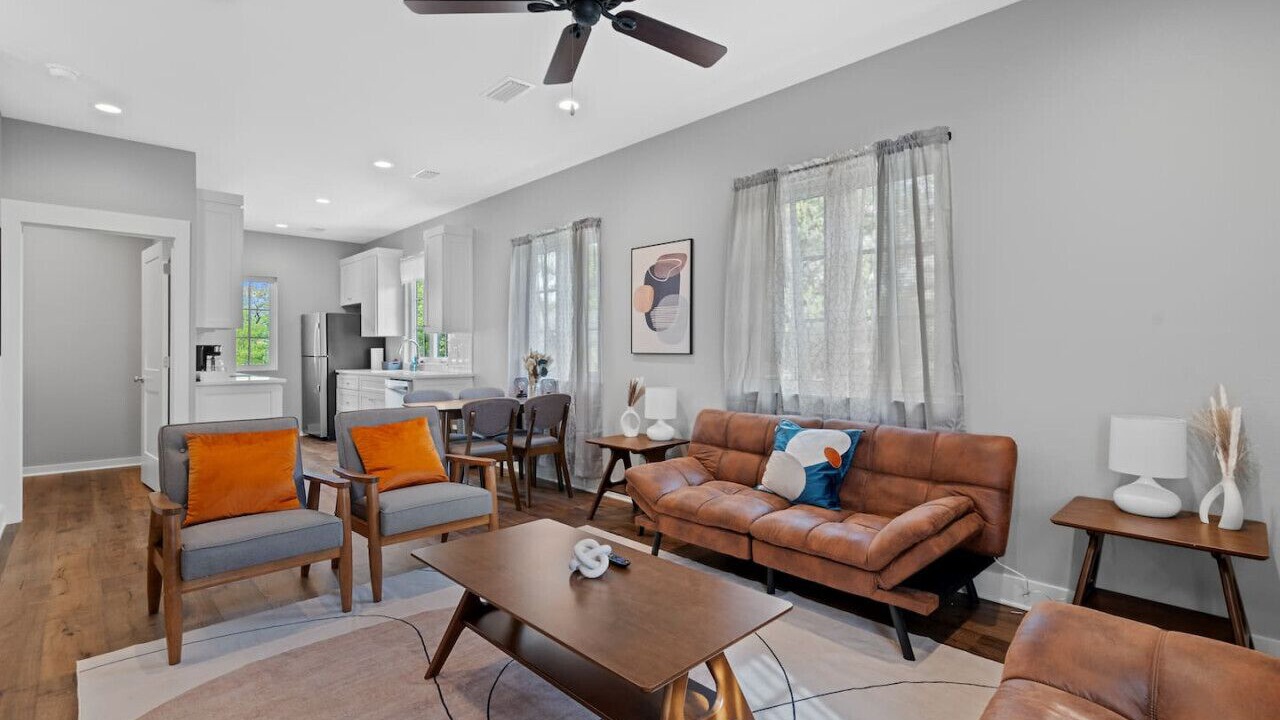Photo of Livingroom in Hillcrest
