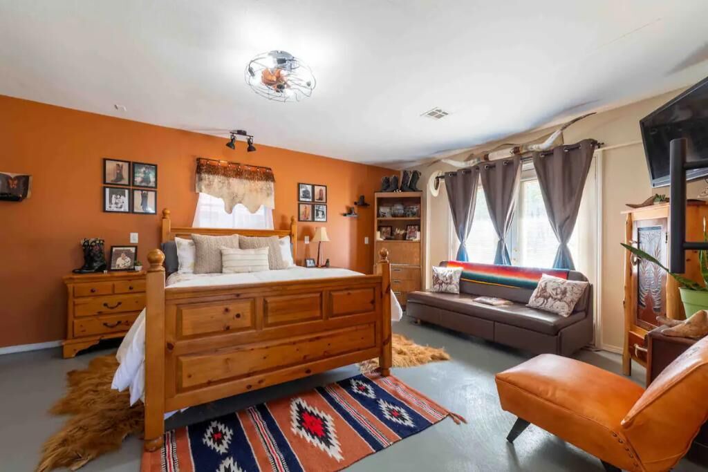 Photo of Bedroom in Beggs