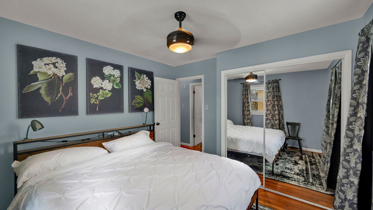 Photo of Bedroom in Topeka