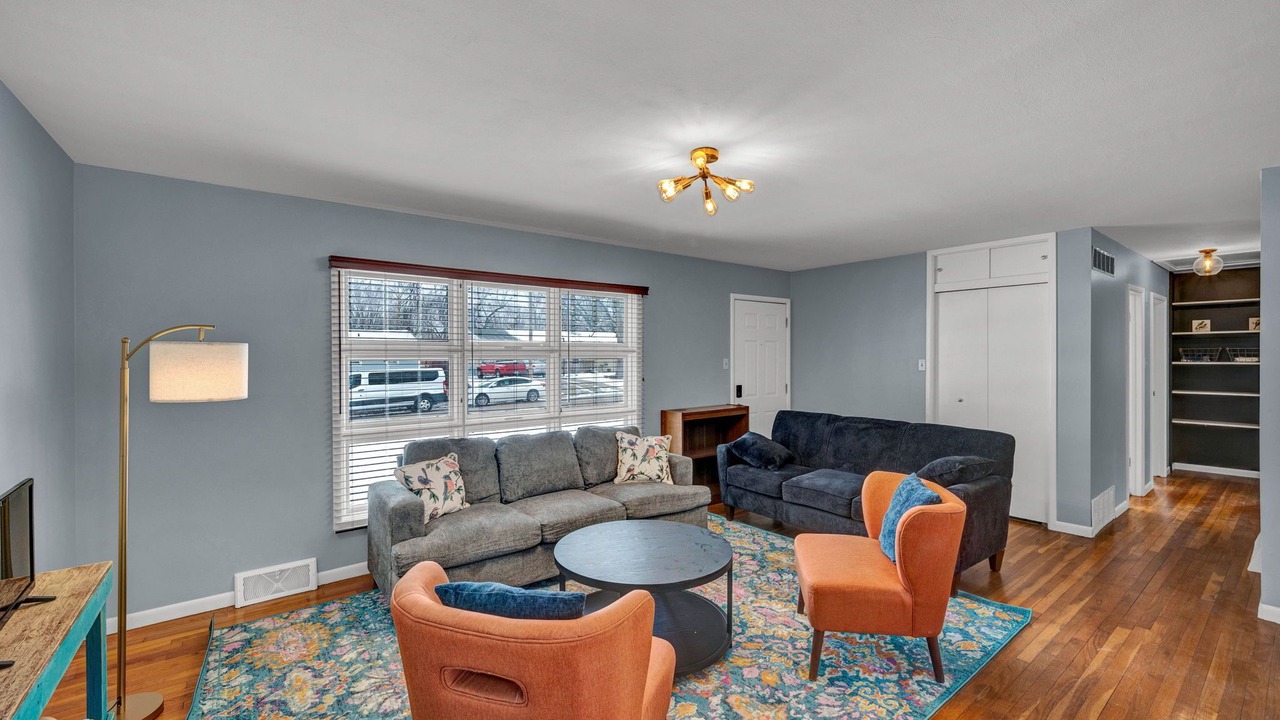 Photo of Livingroom in Topeka