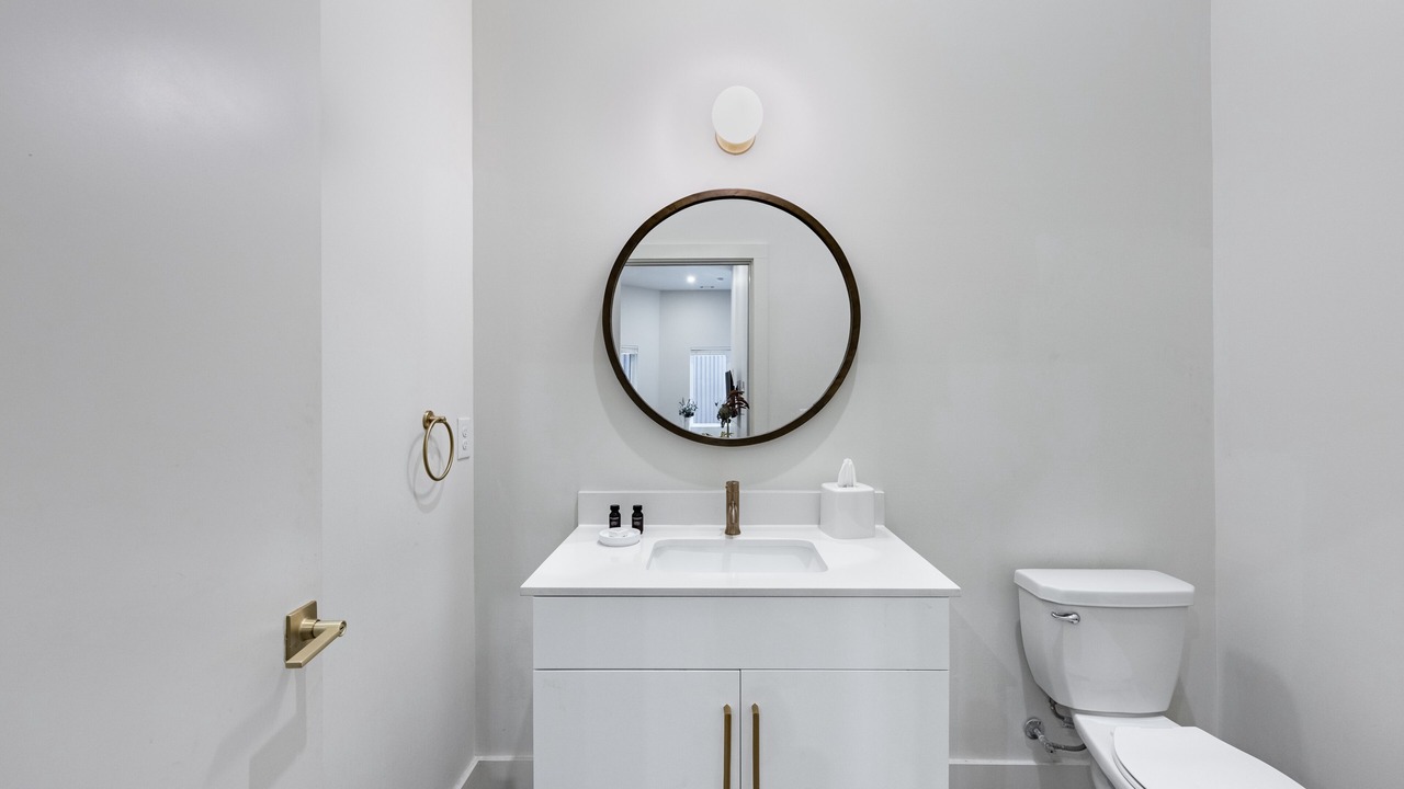 Photo of Bathroom in Five Points