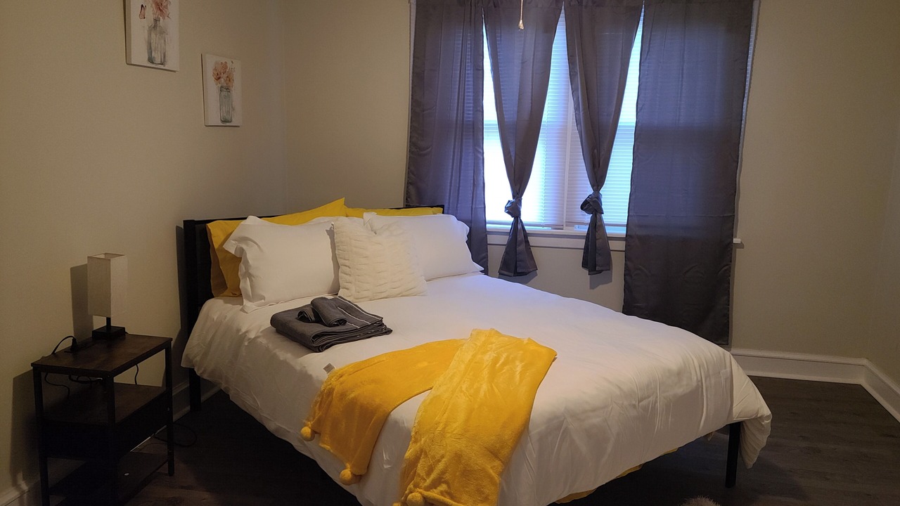 Photo of Bedroom in St. Louis