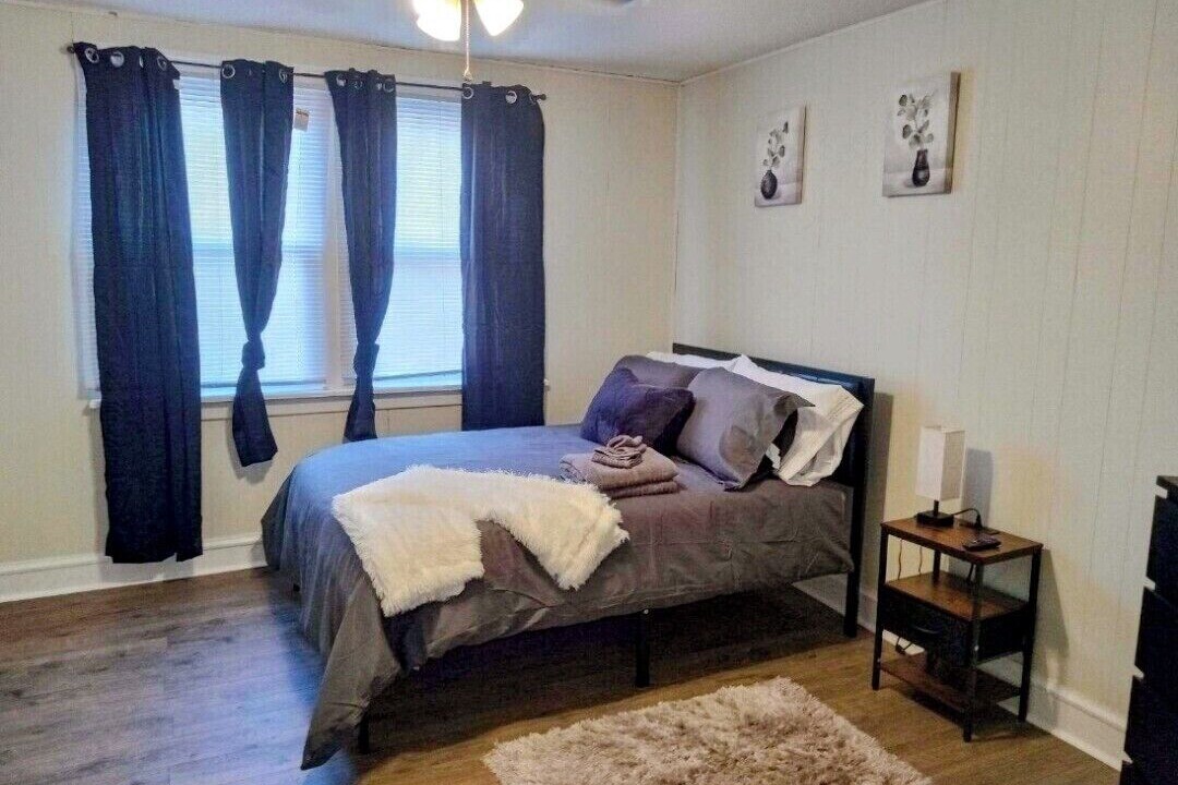 Photo of Bedroom in St. Louis