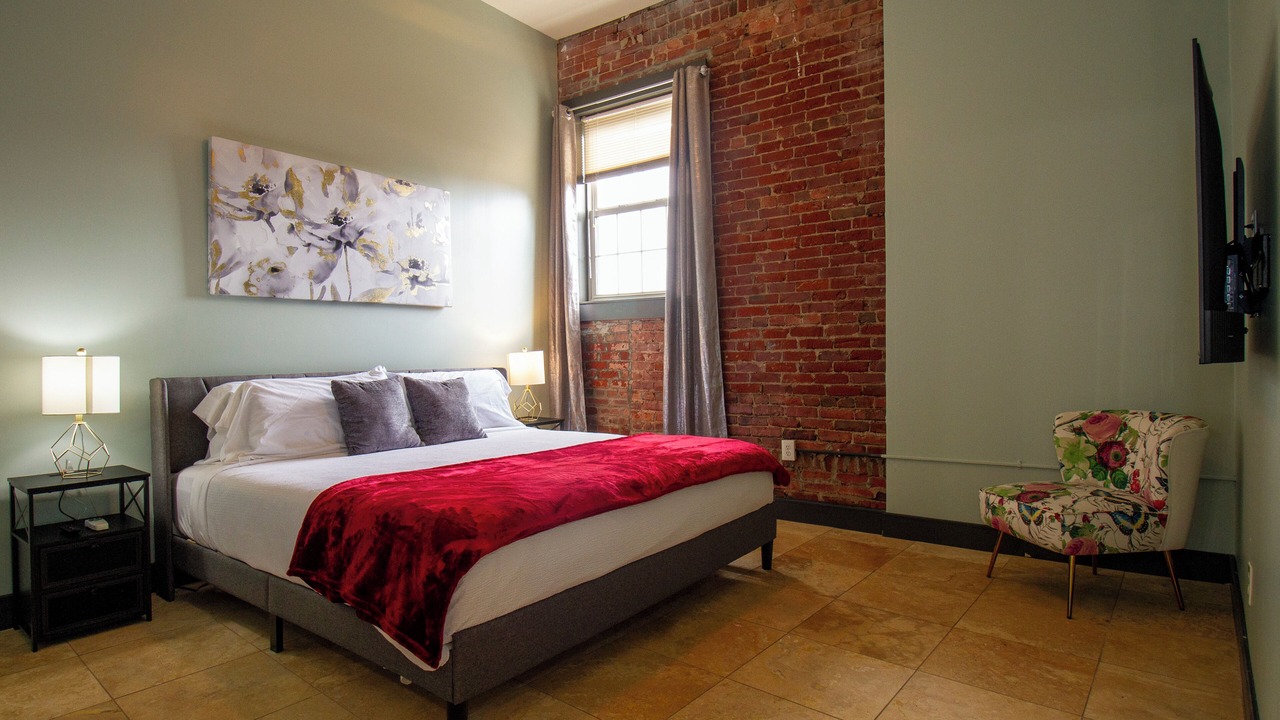 Photo of Bedroom in Evansville