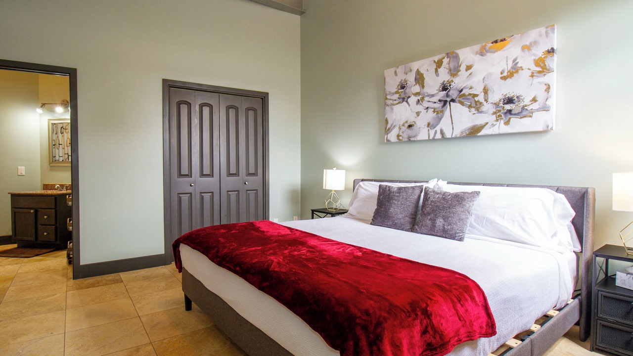 Photo of Bedroom in Evansville