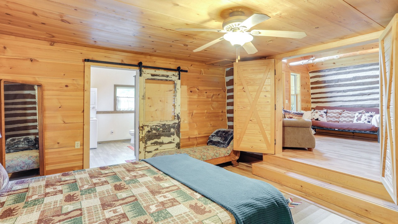 Photo of Bedroom in Mountain View