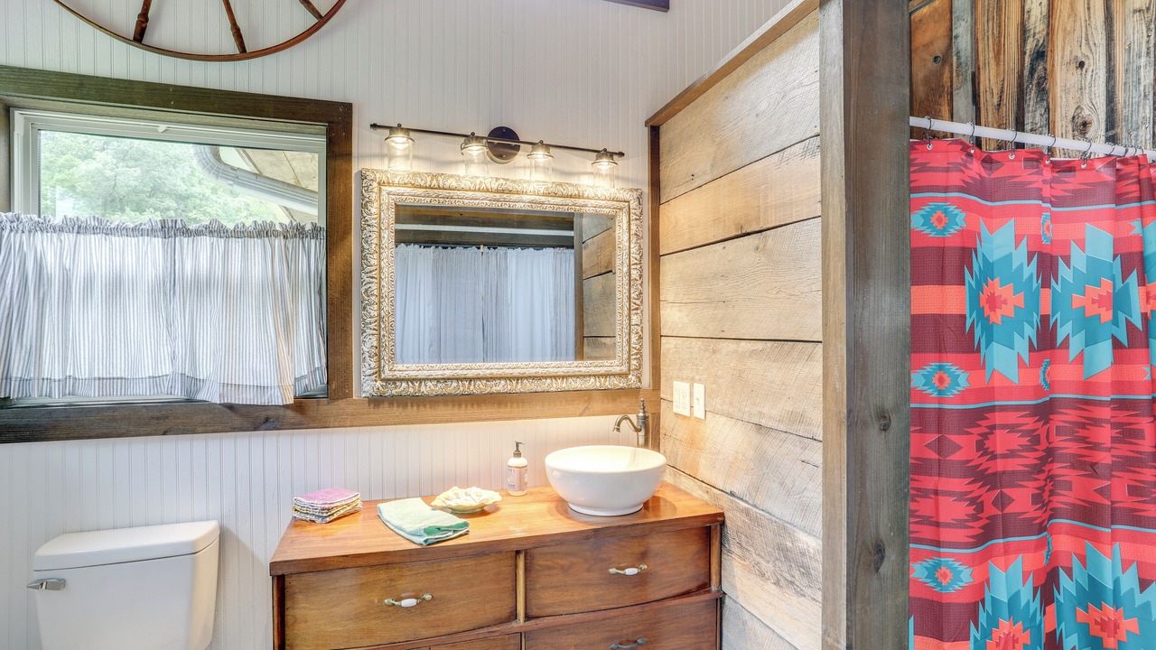 Photo of Bathroom in Mountain View