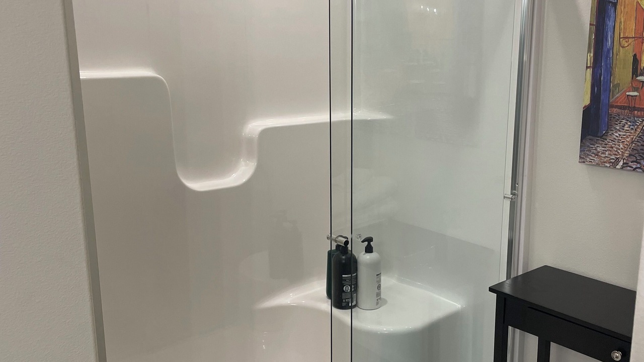 Photo of Bathroom in Heights