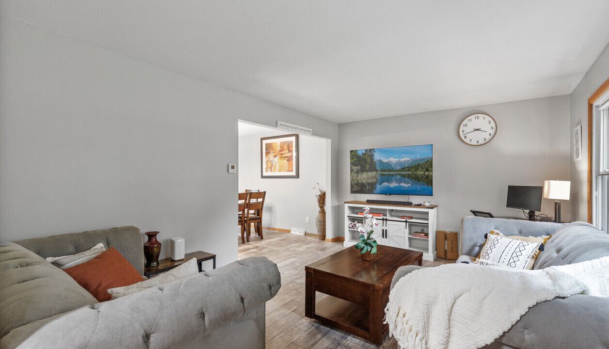 Photo of Bedroom in Burnsville
