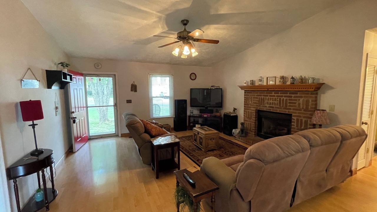 Photo of Livingroom in Murfreesboro