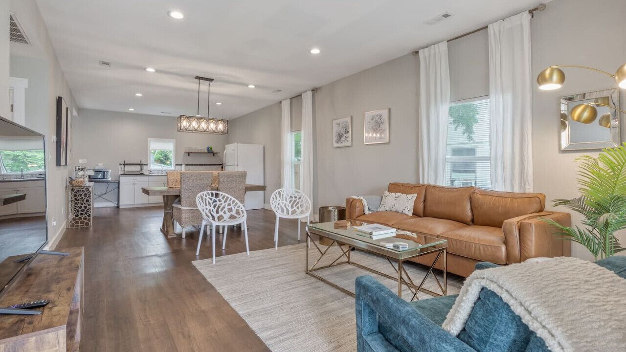 Photo of Livingroom in Tulsa