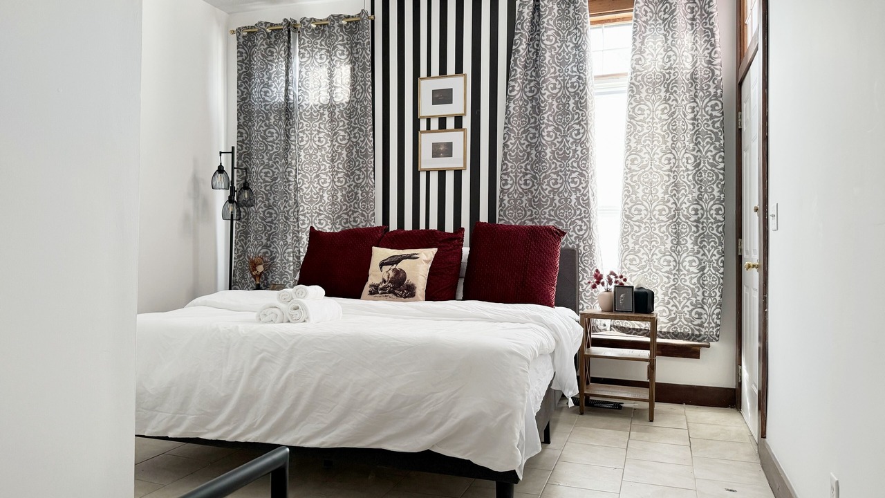 Photo of Bedroom in Evansville