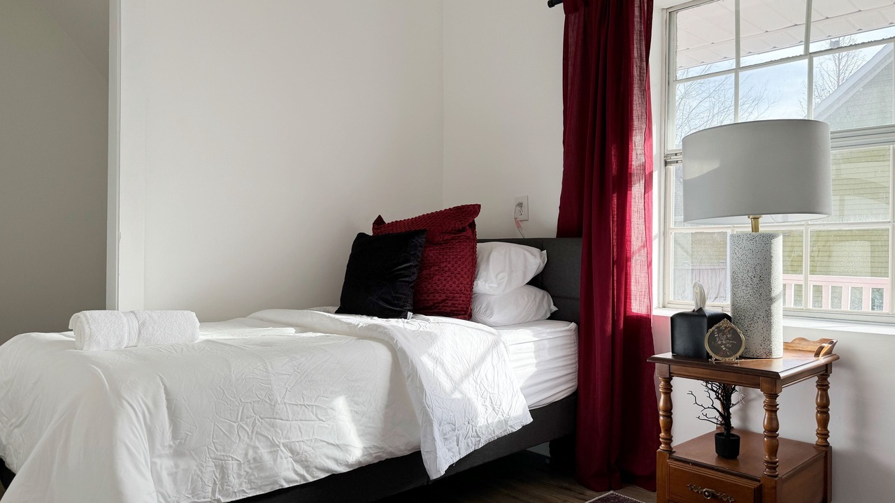 Photo of Bedroom in Evansville
