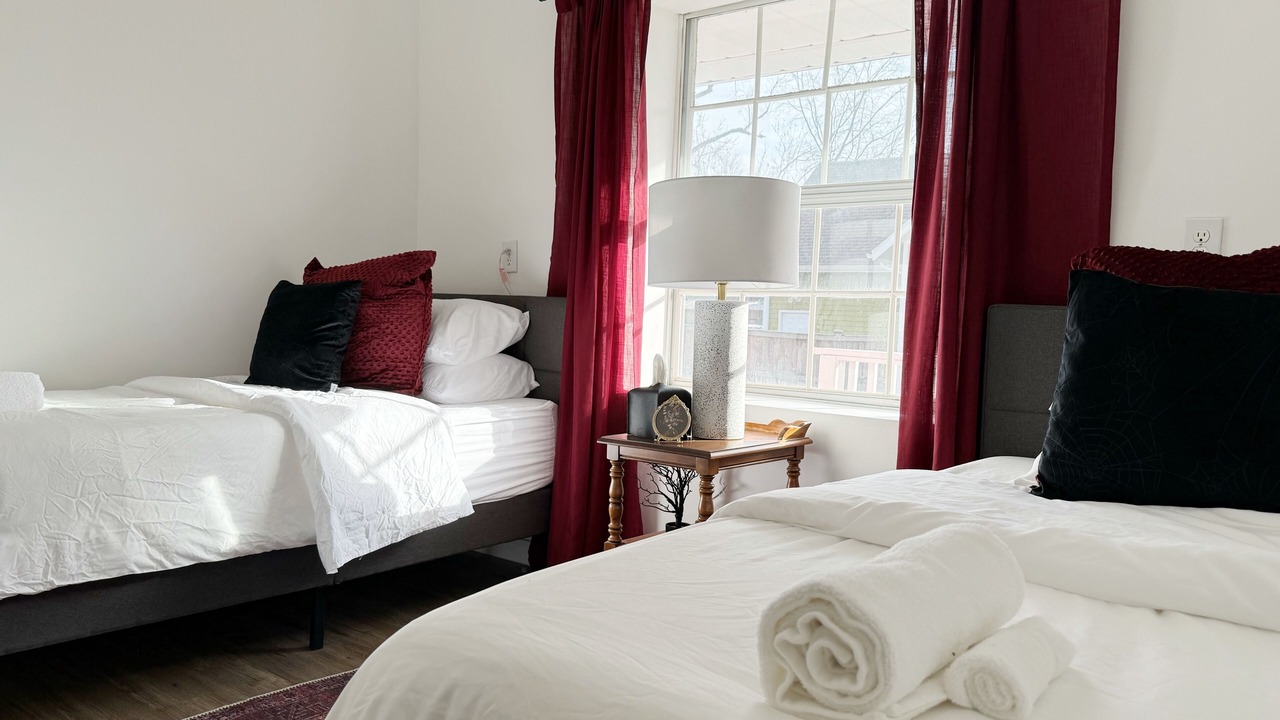 Photo of Bedroom in Evansville