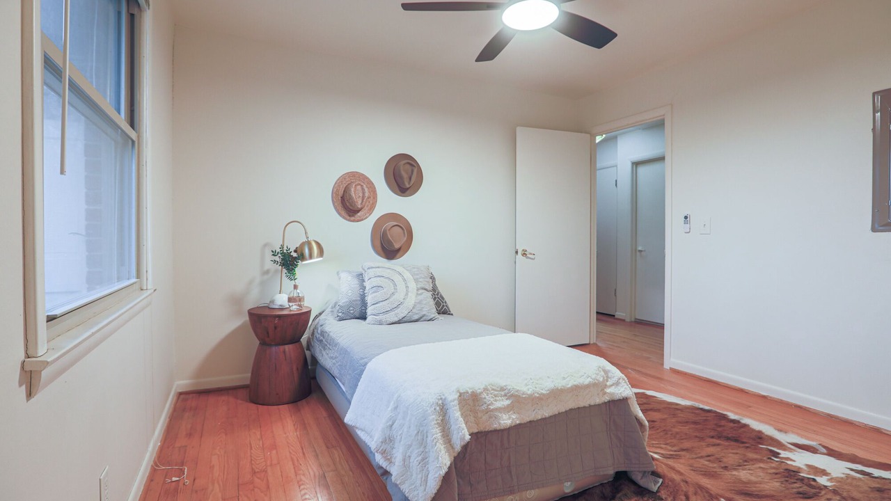 Photo of Bedroom in West Meade