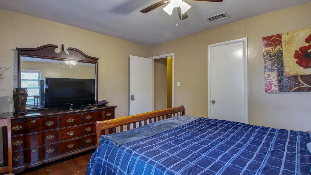 Photo of Bedroom in Little Rock