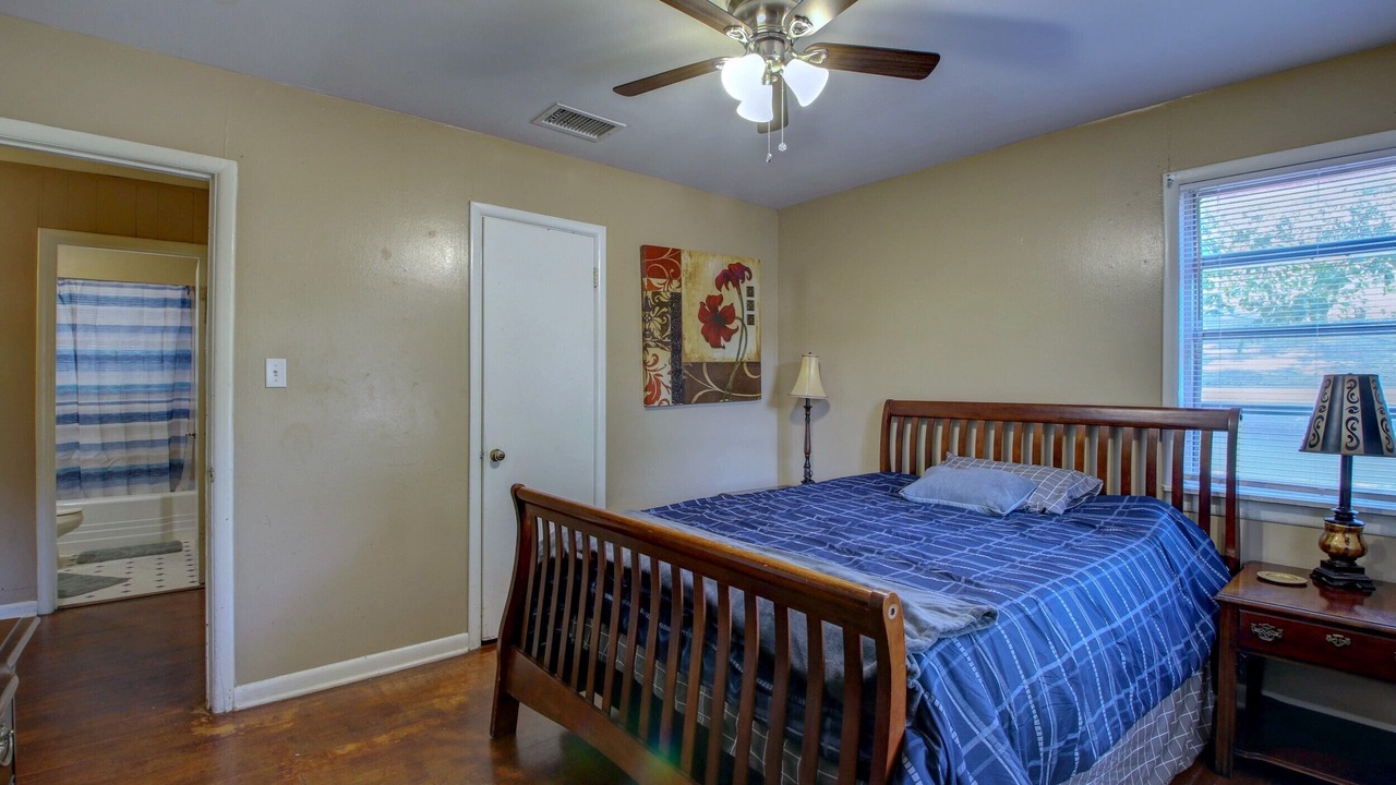 Photo of Bedroom in Little Rock