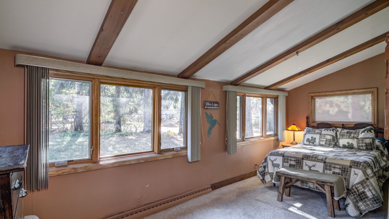 Photo of Bedroom in Rock Falls