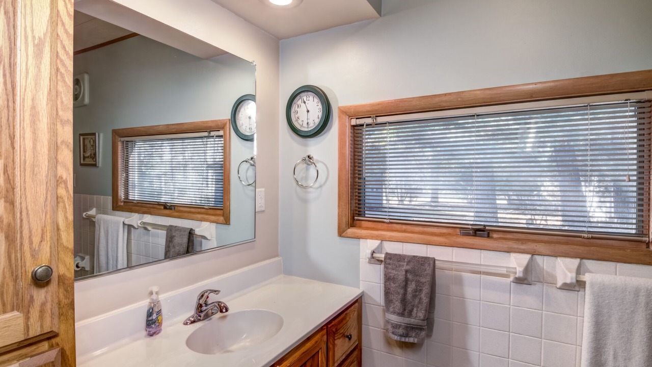 Photo of Bathroom in Rock Falls