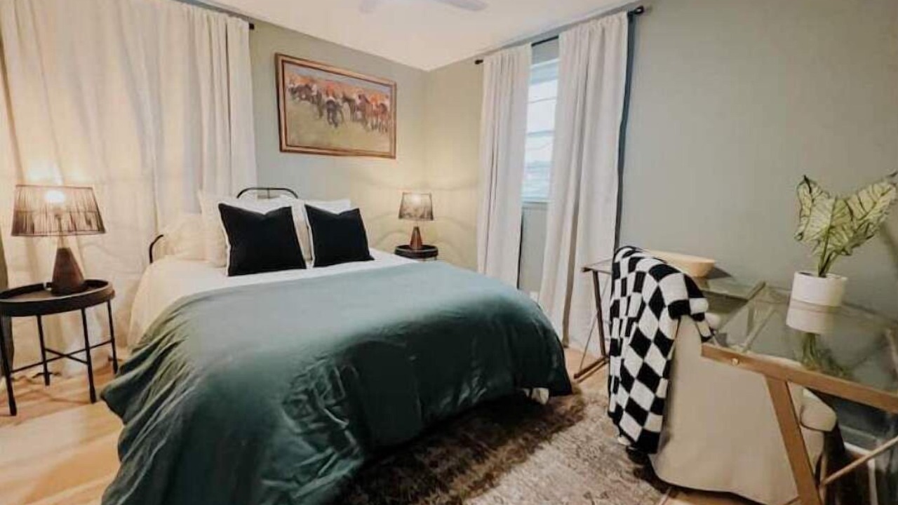 Photo of Bedroom in Lockeland Springs