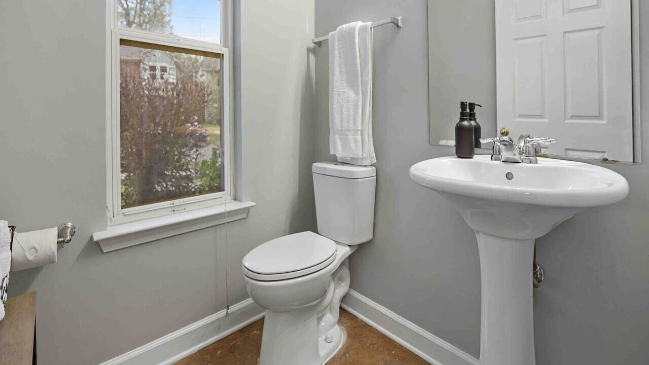 Photo of Bathroom in Uptown