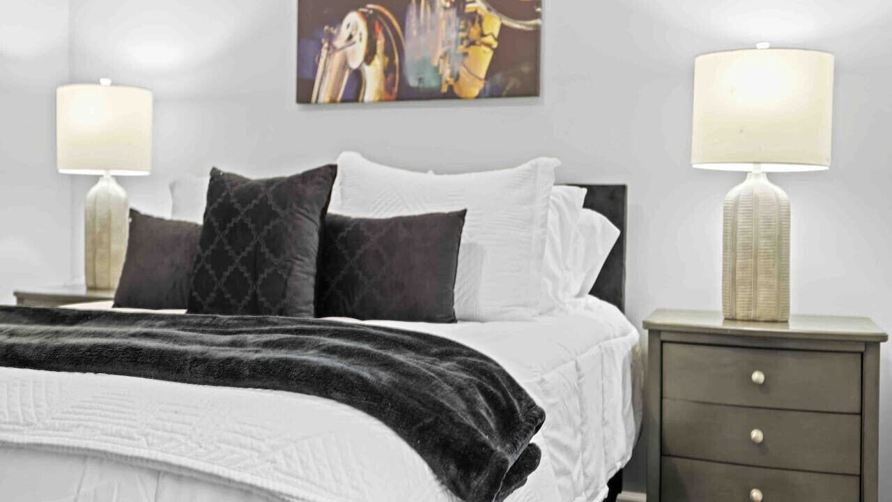 Photo of Bedroom in Uptown