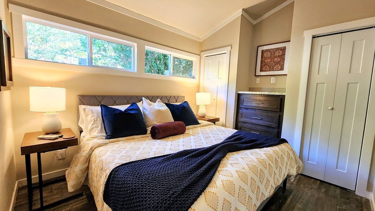 Photo of Bedroom in Piney