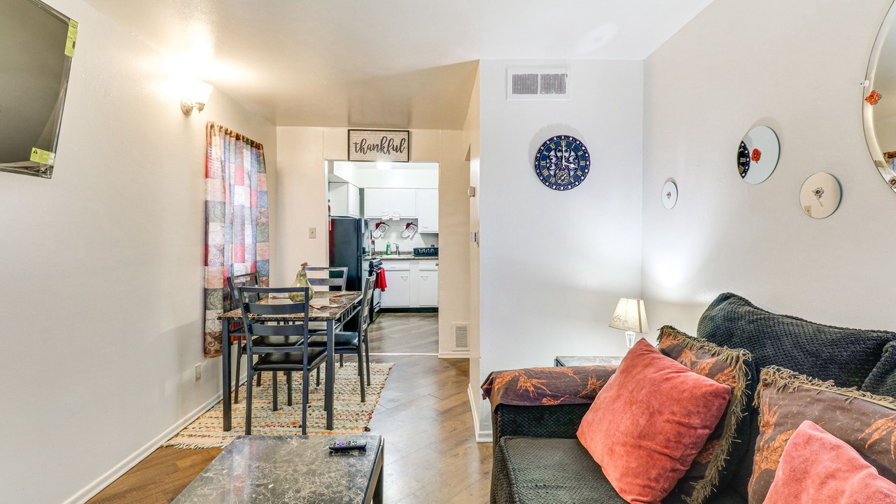 Photo of Livingroom in St. Louis