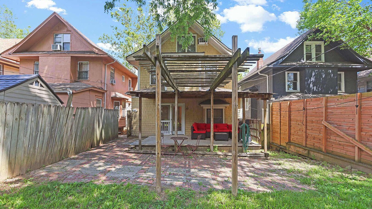 Photo of Outdoor in Northeast Kansas City