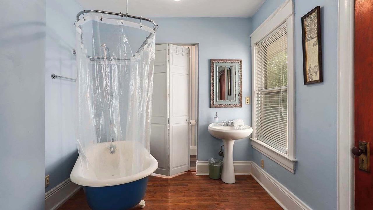 Photo of Bathroom in Northeast Kansas City