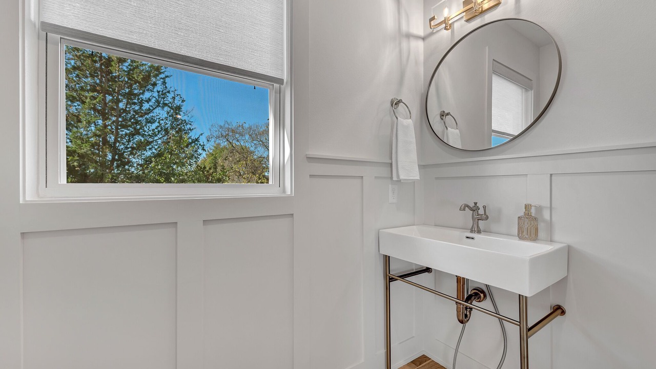 Photo of Bathroom in Downtown