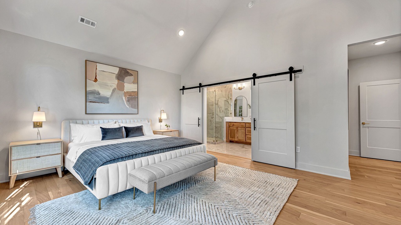 Photo of Bedroom in Downtown